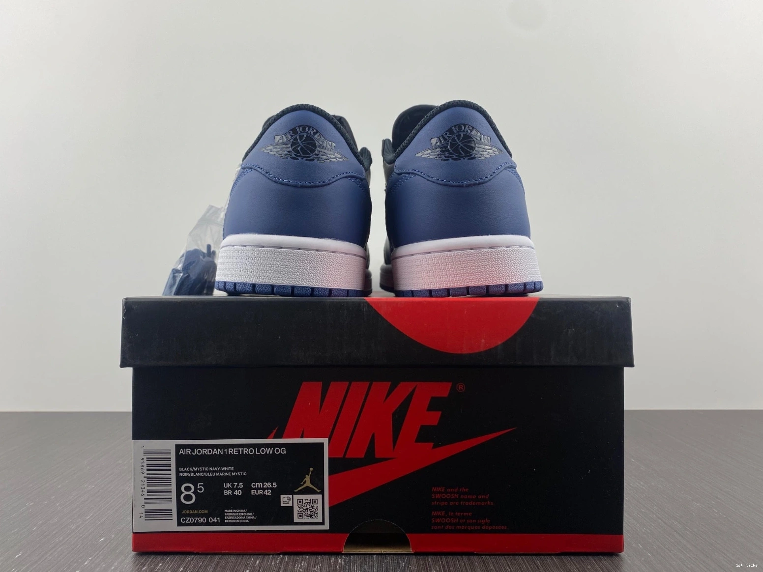 - Retro 1 Mystic Navy CZ0790-041 Jordan OG Low 1229